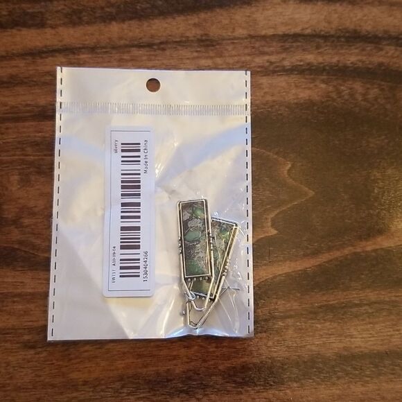 Hand Crafted Green Stone Earrings - Picture 7 of 8